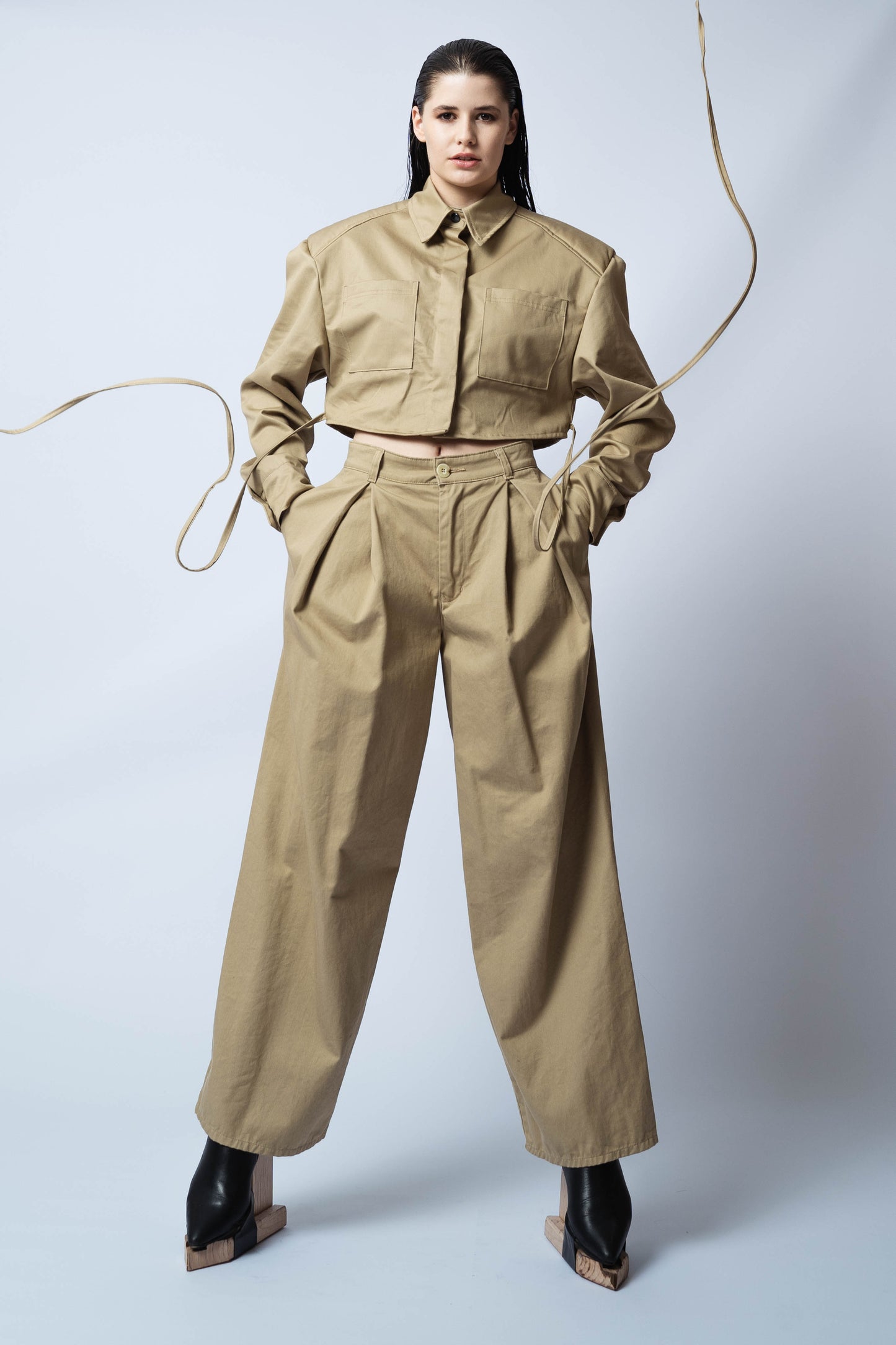 P6554 GALINI, OVERSIZE CROPPED JACKET, PADDED BACK YOKE WITH TIES _ PRESS STUDS,JAPANESE DENIM