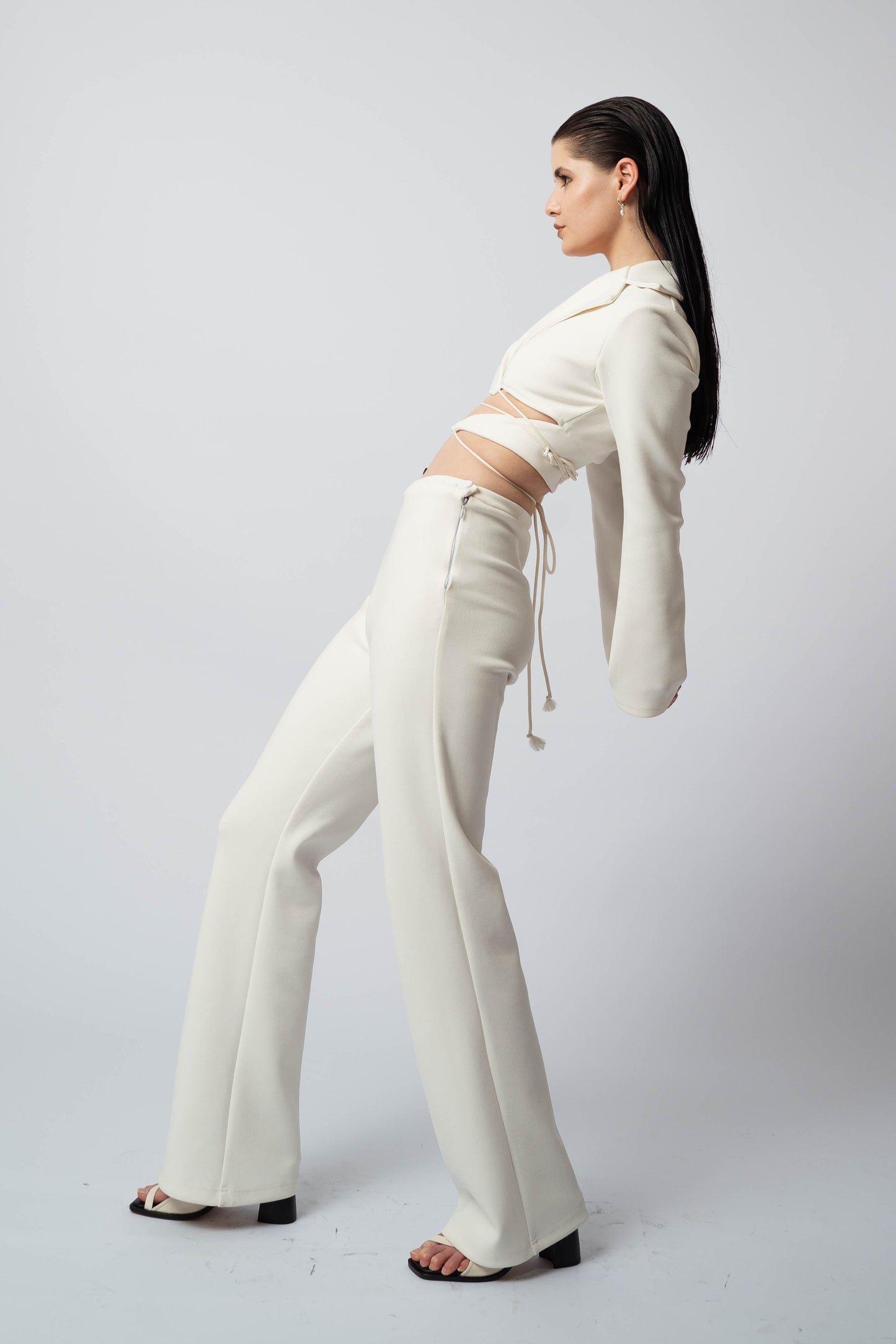 P6551 PENTHESILEAIA, BONDED STRETCH CREPE, HIGH WAISTED SIDE ZIP PANTS