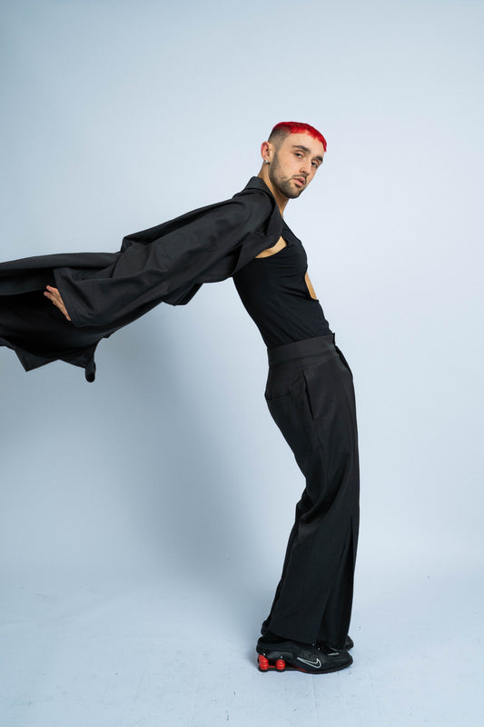 P7423 PINDAR, TAILORED MEN_S PANTS WITH INVERTED FULL PLEATED STYLE, DETAILING UNDER KNEE DESIGN, BLACK THING STRIPE WOOL FABRIC